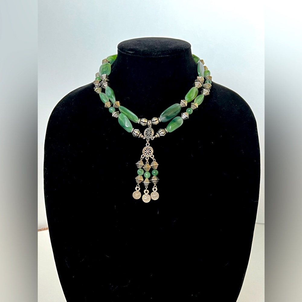 Beautiful Green Beaded and Silver Double Tier Necklace with Hanging Pendant.